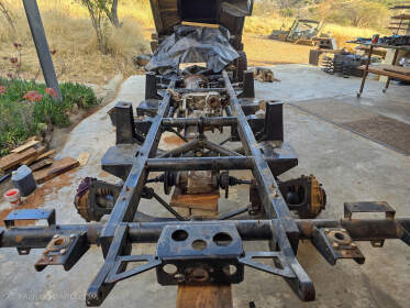 Duro chassis & wheel hubs