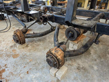 Duro chassis & wheel hubs