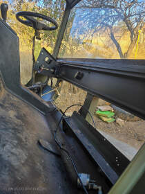 Duro empty cockpit & dashboard