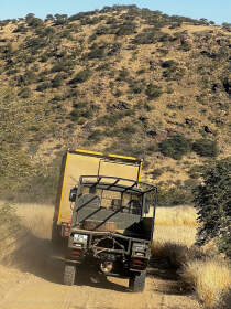 Mercedes truck towing Duro