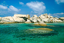 Sea & rocks in bay