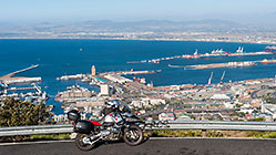 motorbike bmw 1150 gsa + Cape Town harbour & bay