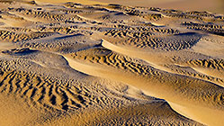 sand dune texture & pattern