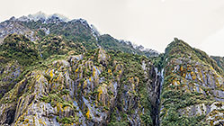 mountains around Franz Josef glacier