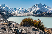 Tasman lake & Mt Cook mountain range