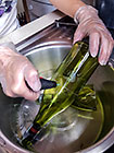cutting glass bottle