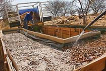 adding ashes on top in Hugel garden boxes