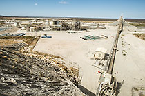 conveyor belt from crusher to processing plant