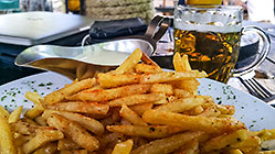 chips & bear