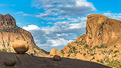 panorama balancing rocks & elephant hill