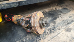 Duro front propshaft & gearbox flange broken