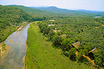 aerial view : lodge & river suite along Mkuze river