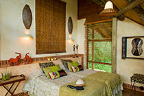 river suite : bedroom